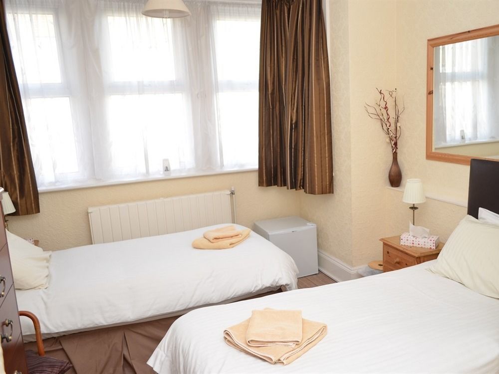 Chandos Premier Folkestone  Exterior foto